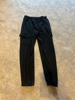 Vuori Boyfriend Cargo sweatpant